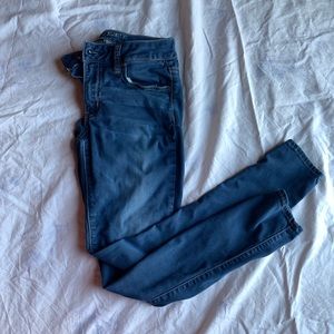 American Eagle Skinny Jeans (Jegging)